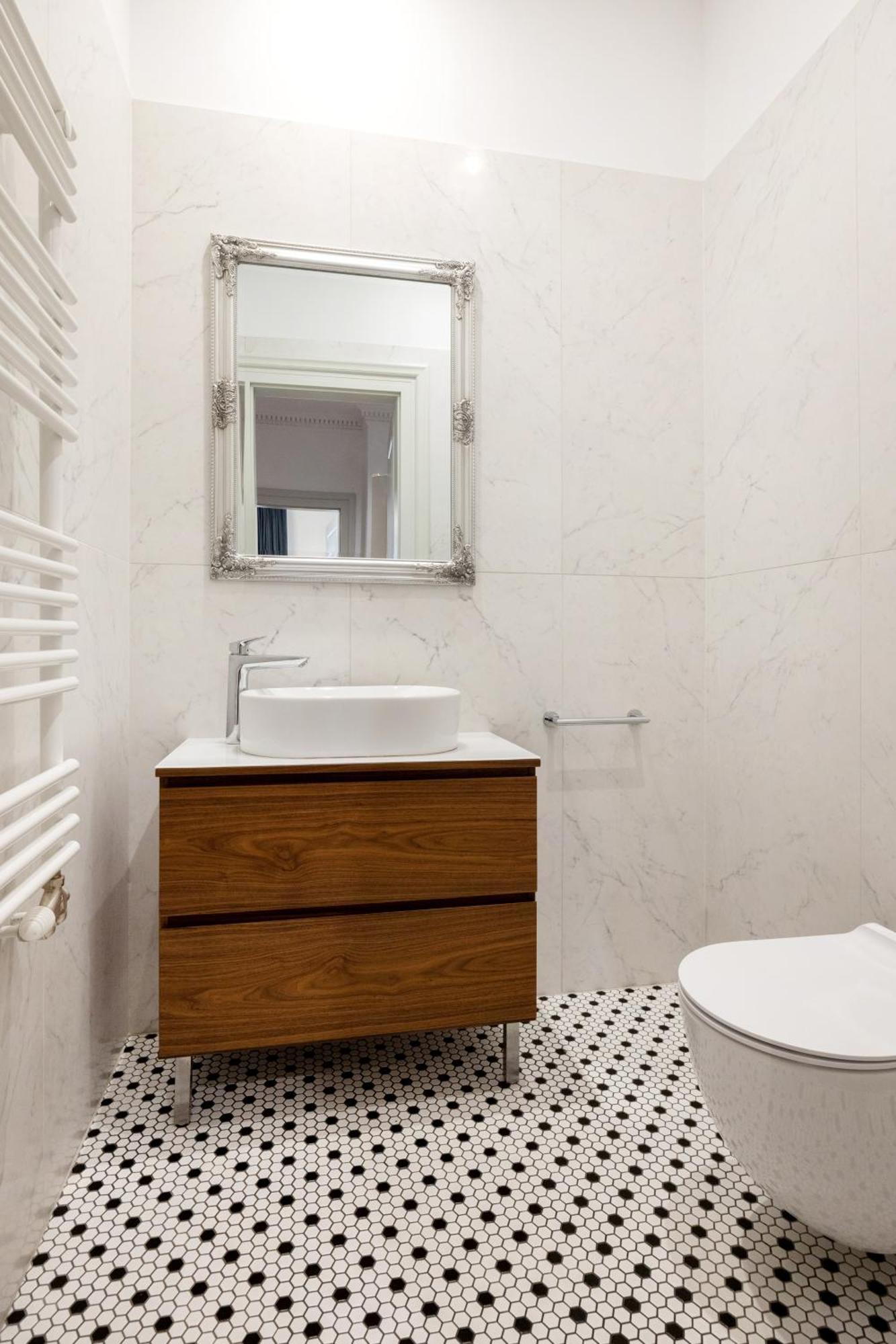 Zoya Luxury 5* Budapest
